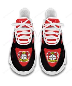 Alternative view of Bayern München Red Scratch Schuhe